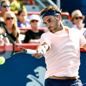 'Confident' Federer beats Haase to enter Montreal final