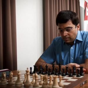 Anand, Kasparov finish bottom in St Louis Rapid