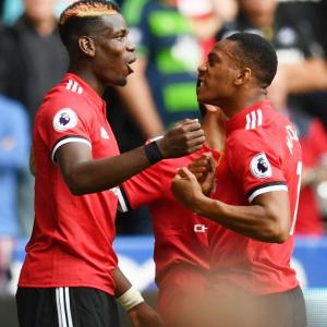 Manchester United aim for hat-trick of wins to start season