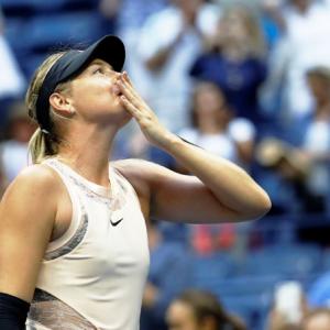 Sharapova feels the love, respect from fans and fellow players