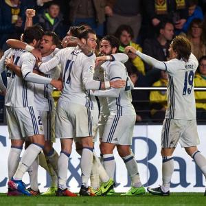 Real Madrid's late comeback stuns Villarreal