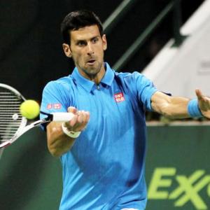 Djokovic recovers from slow start to begin year with win in Doha