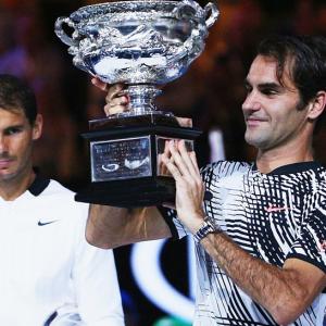 Roger Federer claims Australian Open