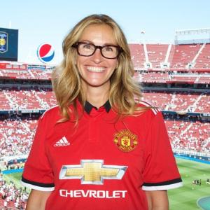 Football Briefs: Julia Roberts is a Red; United down Real