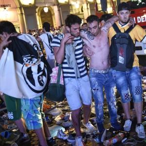 Bomb scare sparks stampede among Juventus fans in Turin
