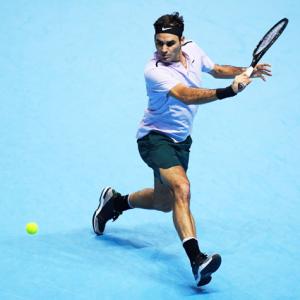 ATP Tour Finals: Perfect Federer downs Cilic