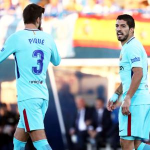 La Liga: Barcelona to appeal Suarez, Pique yellow cards