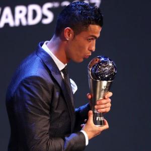 PIX: Ronaldo beats Messi again to retain FIFA world best player award