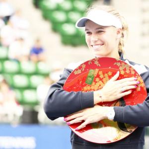 Sports Shorts: Wozniacki finally wins title after 7 attempts this year