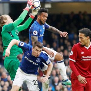 EPL: Liverpool hold off late Everton pressure in goalless derby