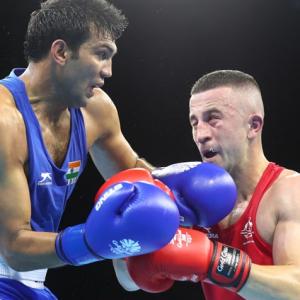 5 Indians in boxing semis, assured of medals at debut CWG