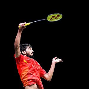 CWG: Shuttlers Sindhu, Srikanth ease into quarters
