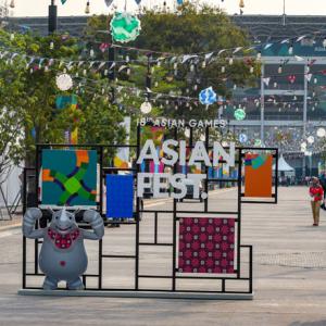 Asian Games diary: Of traffic snarls, Shah Rukh Khan fans and selfies