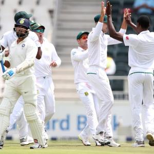 3rd Test: India's batsmen crumble as SA pacers dominate Day 1