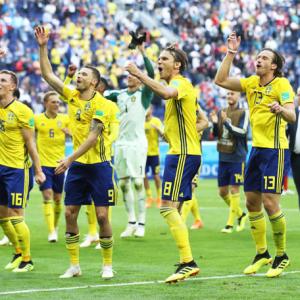 World Cup PIX: Sweden edge Switzerland 1-0 to reach quarter-finals