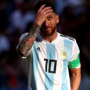 Messi, Neymar flop as South Americans make early exit