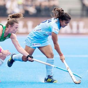 Women's WC Hockey: Sloppy India face US test in must win game