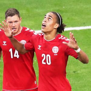 World Cup PIX: Poulsen goal powers Denmark to 1-0 win over Peru