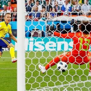 PHOTOS: Sweden rout Mexico but both qualify for last 16