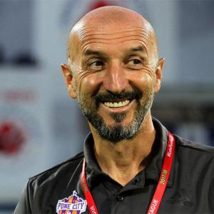 Popovic quits as coach of FC Pune City