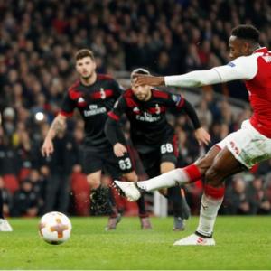 Europa League: Wenger praises Arsenal resilience as they reach quarters