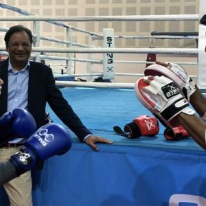 WATCH: Mary Kom trades punches with Sports minister Rathore