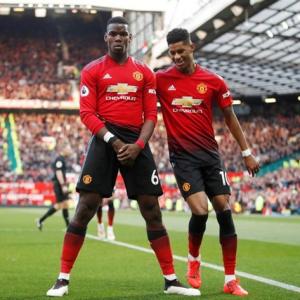 EPL PHOTOS: Pogba penalties rescue Manchester Utd