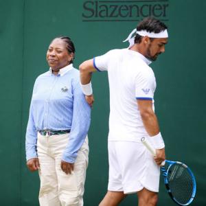 Frustrated Fognini explodes in Wimbledon bomb rant
