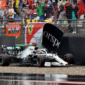 F1: A landmark race turns nightmare for Mercedes