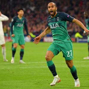 Moura hat-trick puts Spurs into Champions League final