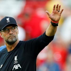 Klopp warns Liverpool against complacency at United