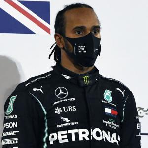 F1 champion Hamilton tests positive for COVID-19