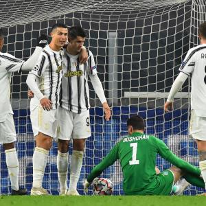 Champions League: Ronaldo scores 750th goal; PSG win