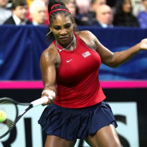 Serena edges out Ostapenko in Fed Cup; Osaka loses