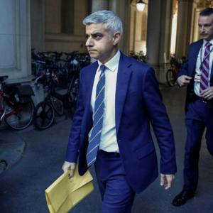 London mayor opposed to EPL June restart