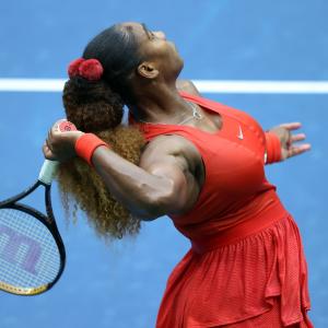 With no fans at US Open, Serena cheers herself