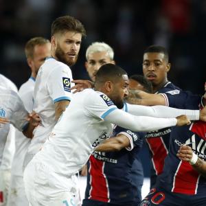 Mass brawl mars Marseille's rare win at PSG
