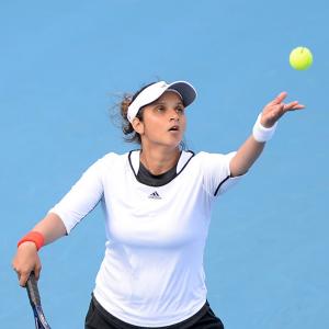 Sania back in TOPS after four-year gap
