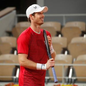 Andy Murray tests positive for COVID-19