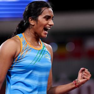 Sindhu cruises into Indonesia Open quarters
