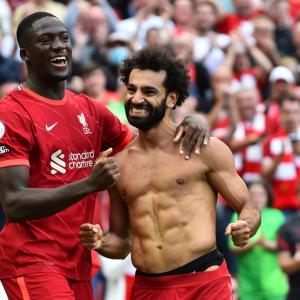EPL: Ton up for Mane as Liverpool sink Palace 3-0