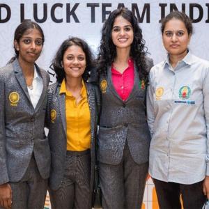PM Modi lauds Indian medallists at Chess Olympiad