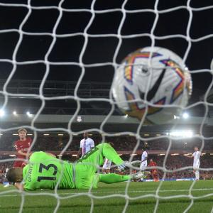 EPL PIX: Nunez sees red as Liverpool held to home