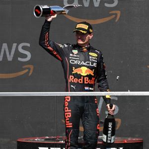 F1 PIX: Verstappen holds off Sainz to win in Canada