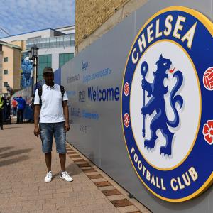 UK govt gives nod for Chelsea sale