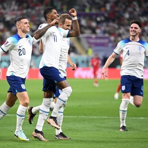 WC PIX: England thrash Iran in dominant opening