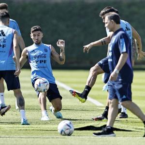 Messi's Argentina seek rapid redemption against Mexico