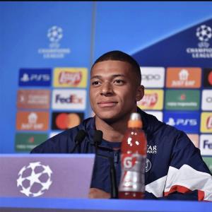 Mbappe, PSG coach face backlash over jet controversy