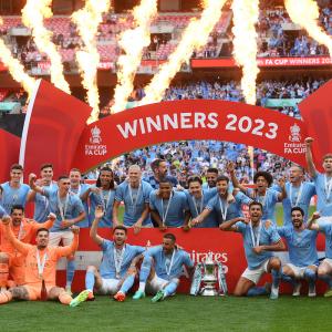 City close in on treble with win over United!