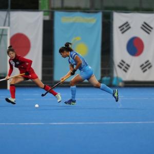 India outclass Korea to lift maiden title